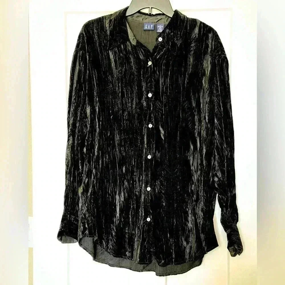 GAP 100% Rayon Black Blouse